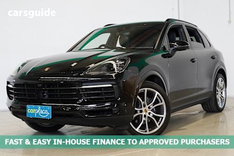 Black 2019 Porsche Cayenne Wagon