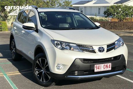 White 2014 Toyota RAV4 Wagon Cruiser (4X4)