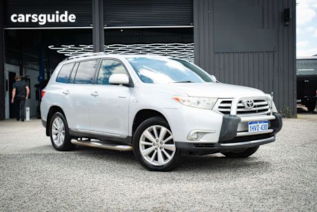 Silver 2012 Toyota Kluger Wagon Grande (4X4)
