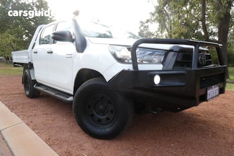 White 2021 Toyota Hilux Double Cab Chassis Sr (4X4)