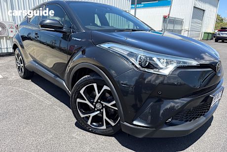 Black 2018 Toyota C-HR SUV NGX10R F