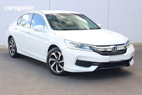 White 2016 Honda Accord Sedan VTI F