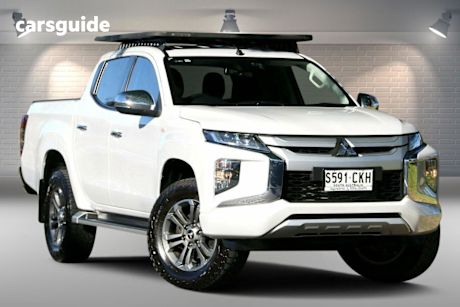 White 2021 Mitsubishi Triton Double Cab Pick Up Glx-R (4X4)