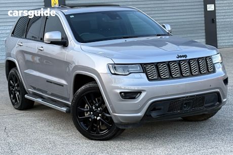 Grey 2021 Jeep Grand Cherokee Wagon Night Eagle (4X4)
