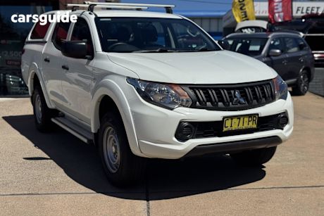 White 2016 Mitsubishi Triton Dual Cab Utility Glx Plus (4X4)