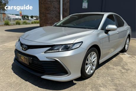 Silver 2021 Toyota Camry Sedan ASCENT F