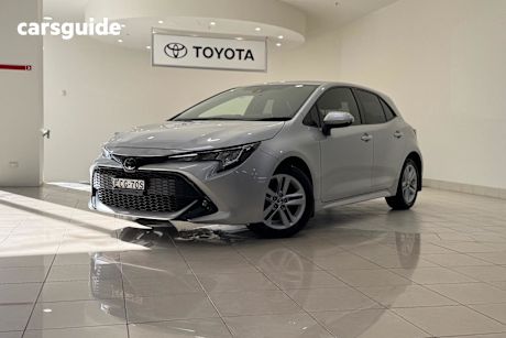 Silver 2019 Toyota Corolla Hatch SX F
