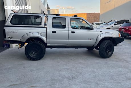 Silver 2014 Nissan Navara Ute Tray ST-R 4X4
