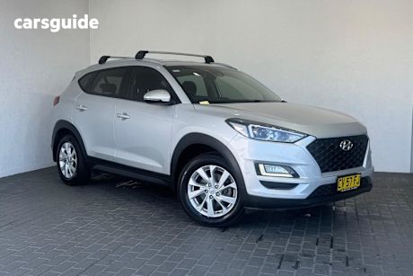 Silver 2019 Hyundai Tucson SUV ACTIVE F