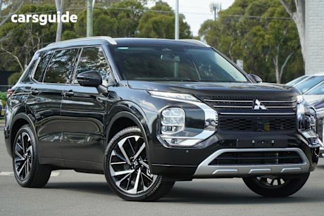 Black 2024 Mitsubishi Outlander Wagon Exceed 7 Seat (Awd)