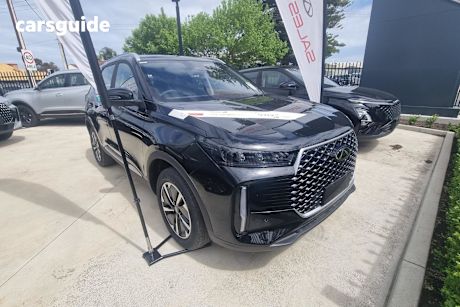 Black 2025 Chery Tiggo 4 SUV HYBRID ULTIMATE F