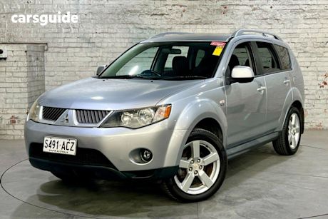 Silver 2008 Mitsubishi Outlander Wagon Vr
