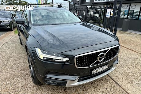 Grey 2018 Volvo V90 Wagon D5 Cross Country