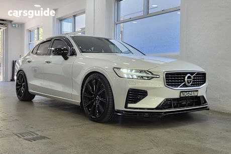 White 2020 Volvo S60 Sedan T8 R-DESIGN 4X4