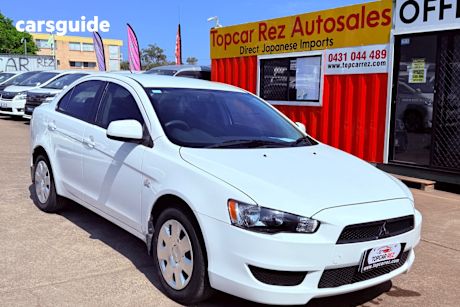 White 2009 Mitsubishi Lancer Sedan Es