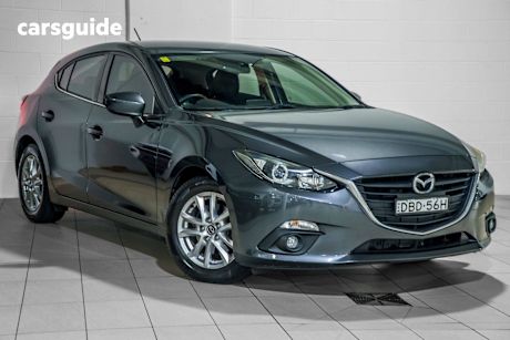 Grey 2015 Mazda 3 Hatchback Maxx