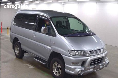 Silver 2006 Mitsubishi Delica SUV SPACEGEAR 4WD