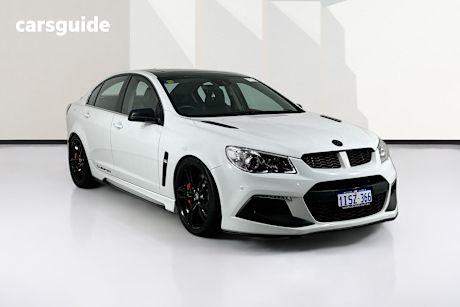 White 2015 HSV Clubsport Sedan R8 Lsa