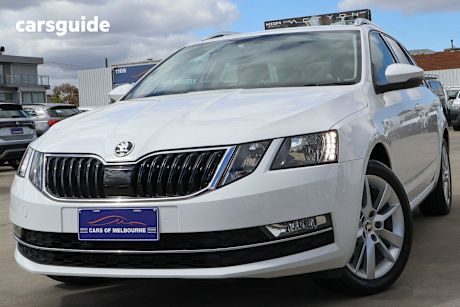 White 2020 Skoda Octavia Wagon 110 Tsi Base