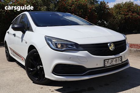 White 2019 Holden Astra Hatchback Rs
