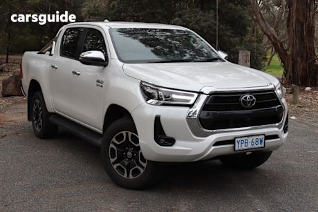 White 2021 Toyota Hilux Double Cab Pick Up Sr5 (4X4)