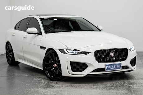 White 2020 Jaguar XE Sedan P300 R-Dynamic Se