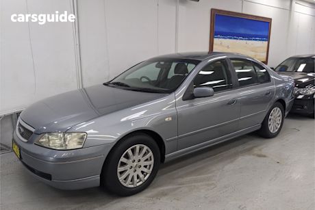 Silver 2003 Ford Fairmont Sedan