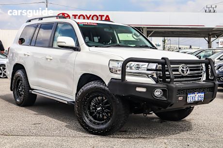 White 2017 Toyota Landcruiser Wagon Gxl (4X4)