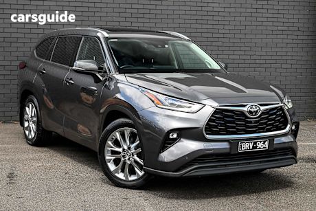 Grey 2021 Toyota Kluger Wagon Grande Awd