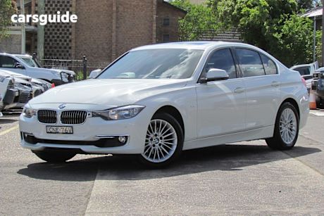 White 2012 BMW 320I Sedan