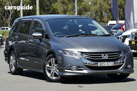 Grey 2011 Honda Odyssey Wagon Luxury