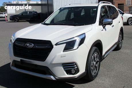 White 2022 Subaru Forester Wagon Hybrid L (Awd)