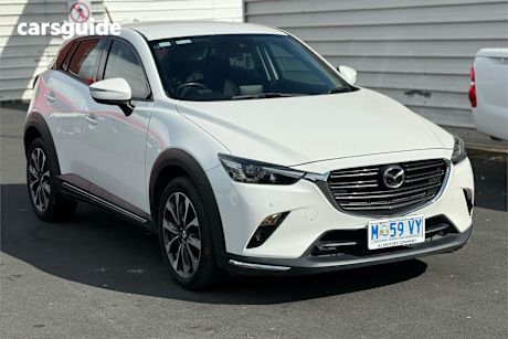 White 2019 Mazda CX-3 SUV STOURING F