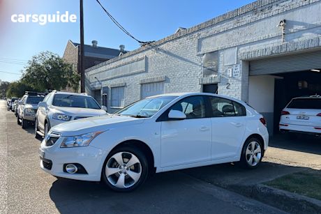 White 2014 Holden Cruze Hatchback Equipe