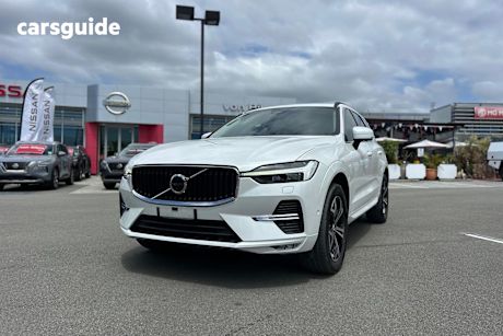 White 2021 Volvo XC60 Wagon B5 Momentum Mhev