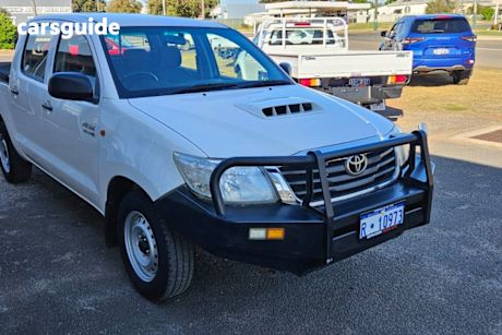 White 2012 Toyota Hilux Dual Cab Pick-up Sr