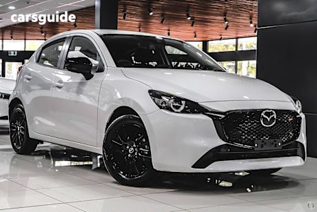 White 2025 Mazda Mazda2 Hatchback G15 Evolve