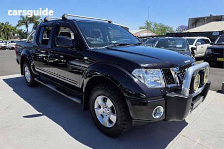 Black 2015 Nissan Navara Dual Cab Pick-up Rx Silverline Se (4X4)