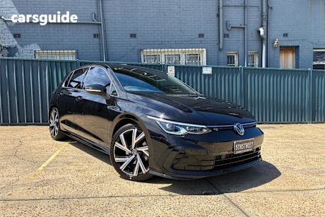 Black 2023 Volkswagen Golf Hatchback 110Tsi R-Line