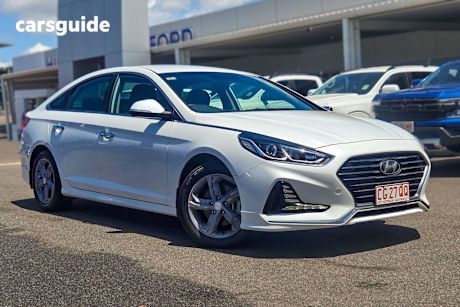 White 2018 Hyundai Sonata Sedan Active