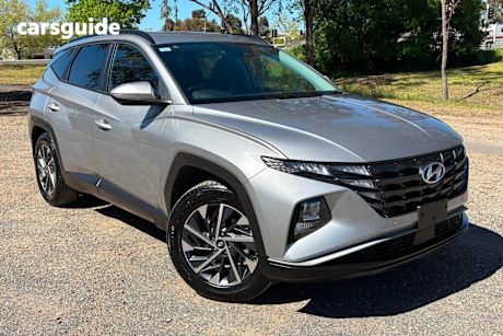 Silver 2023 Hyundai Tucson Wagon Elite (Fwd)