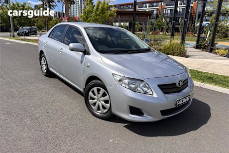 Silver 2008 Toyota Corolla Sedan Ascent