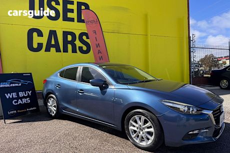 Blue 2017 Mazda 3 Sedan Maxx