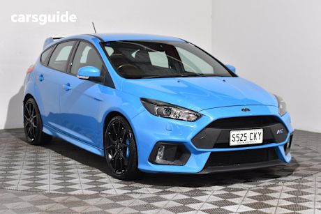 Blue 2017 Ford Focus Hatchback Rs