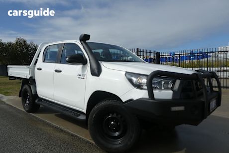 White 2021 Toyota Hilux Double Cab Chassis Sr (4X4)