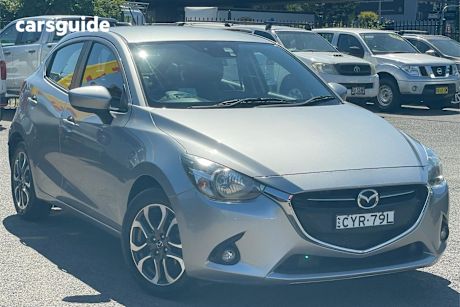 Silver 2015 Mazda 2 Hatchback Genki