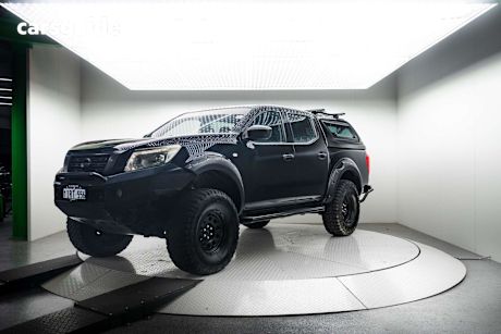 Black 2018 Nissan Navara Ute Tray SL 4X4
