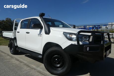 White 2021 Toyota Hilux Double Cab Chassis Sr (4X4)