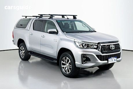Silver 2018 Toyota Hilux Double Cab Pick Up Sr5 (4X4)