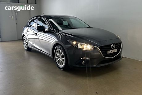 Grey 2015 Mazda 3 Hatchback Maxx